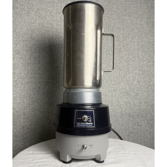 Hamilton Beach Stainless Steel Commerical Blender Model 911 - WORKS